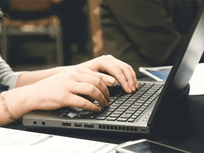 Cilindro hidráulico de simple efecto en la industria minera